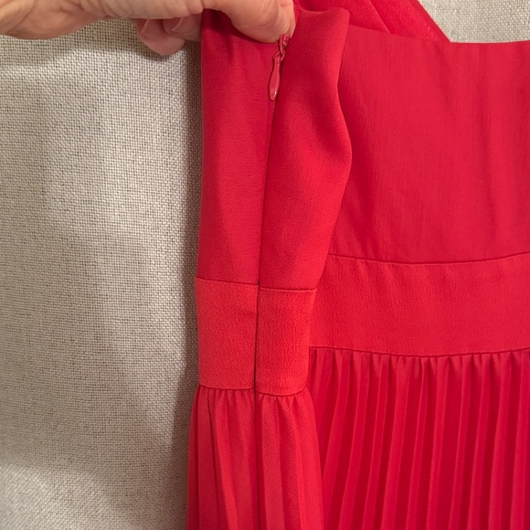 BCBG Vibrant Pink Raspberry Dress - Picture 5 of 12